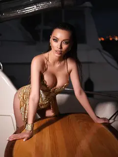 Дерил эскорт в городе Питер