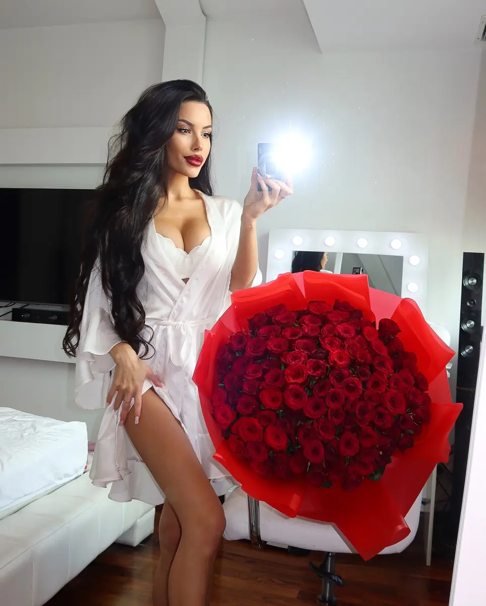 Хелена эскорт в городе Питер