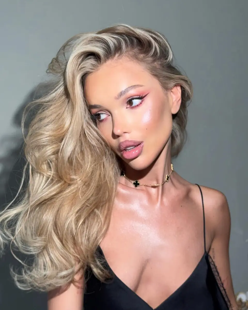 Лейя эскорт в городе Питер