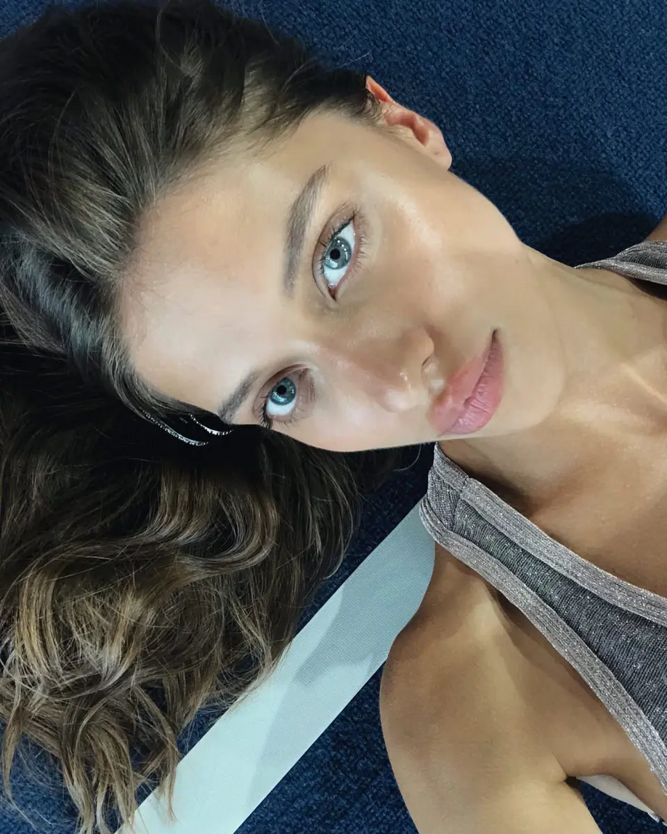 Мэри эскорт в городе Питер