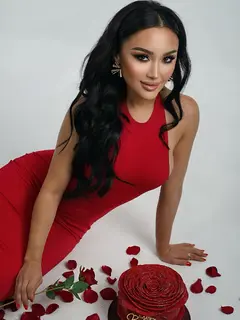 Рина эскорт в городе Питер