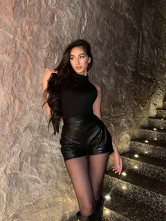 Таис эскорт в городе Питер