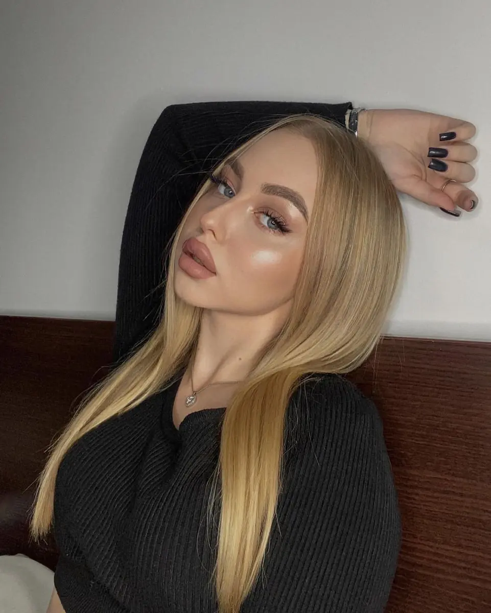 Тина эскорт в городе Питер