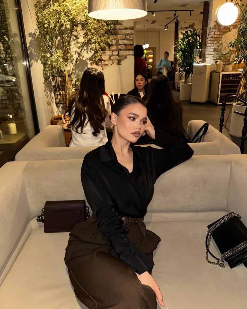 Виксория эскорт в городе Питер