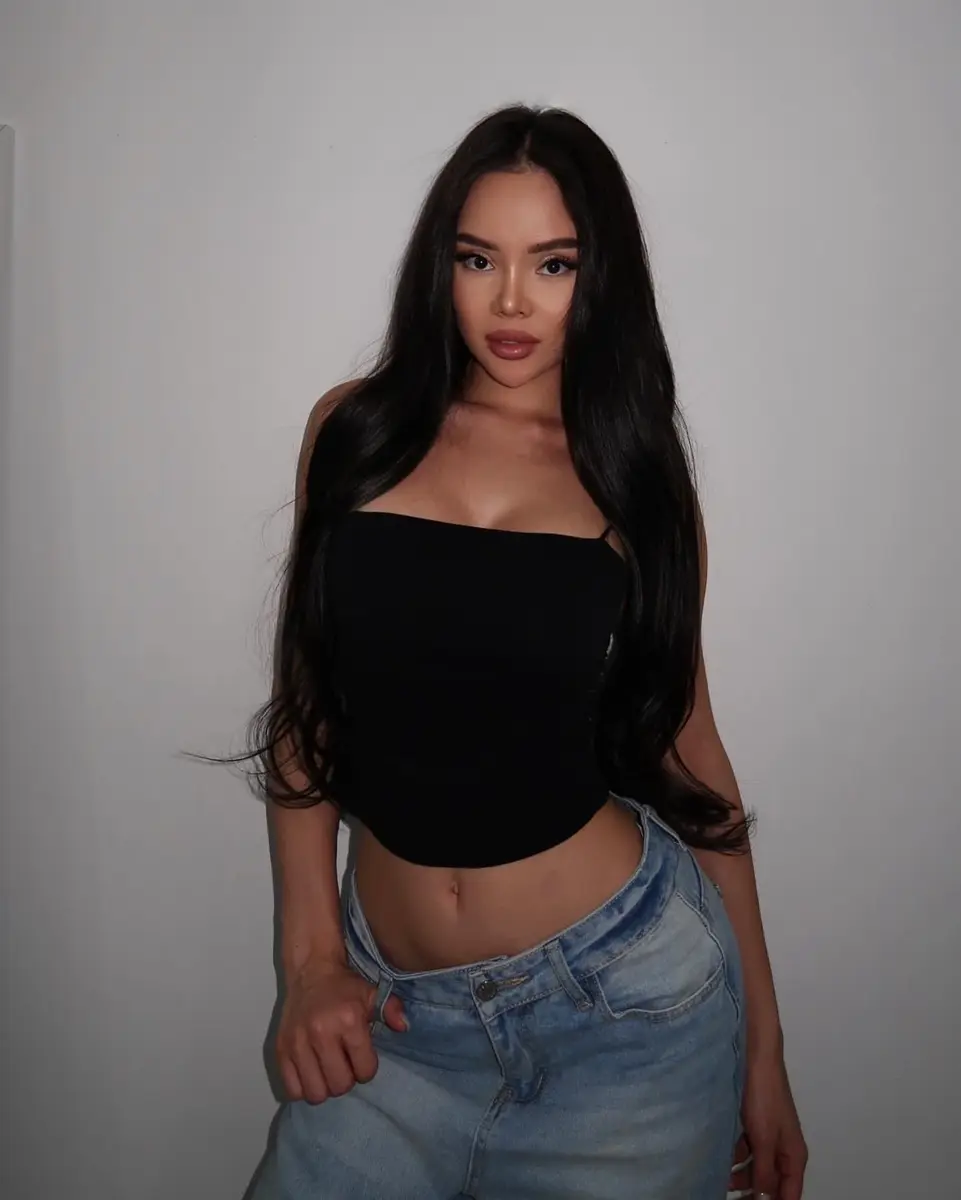 Злата эскорт в городе Питер