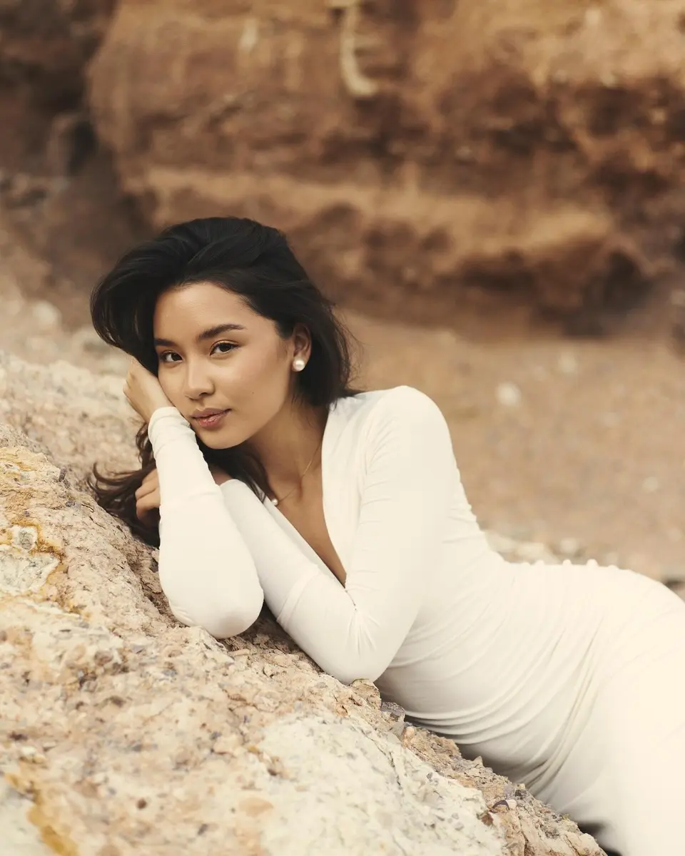 Зоя эскорт в городе Питер